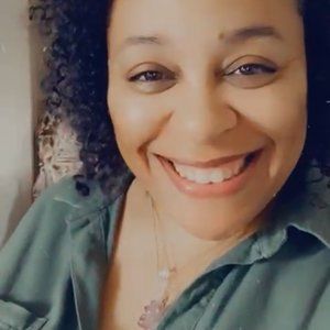 Meet your Posher, Carmen